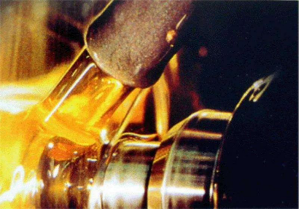 【金属加工】台风雨天，切削液该如何储存？